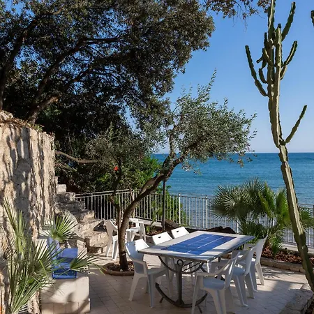 Lilium Di Lusso A San Vito Con Parcheggio E Privata Apartment